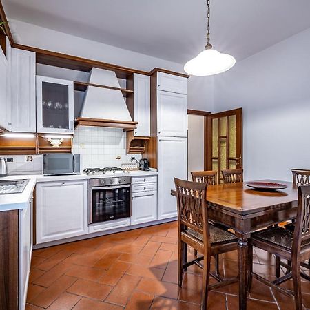 Yid Elegant Apt With Garage Florenz Exterior foto